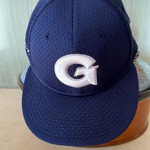 Nike sports cap . Lacrosse Dri-Fit Georgetown